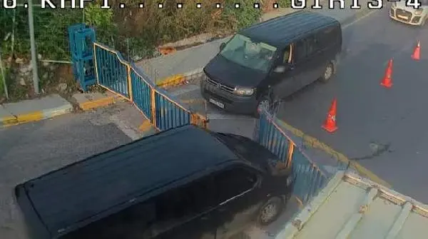 Esnaf bıktı... İSTOÇ'taki hırsızlıklar kamerada Esnaf bıktı... İSTOÇ'taki hırsızlıklar kamerada