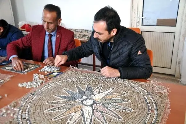 Geleceğin mozaik sanatçıları yetişiyor