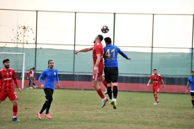 Karaköprü Belediyespor tek attı üç aldı Karaköprü Belediyespor tek attı üç aldı