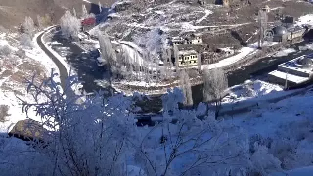 Kars'ta hava sıcaklığı sıfırın altında 27 dereceye düştü Kars'ta hava sıcaklığı sıfırın altında 27 dereceye düştü