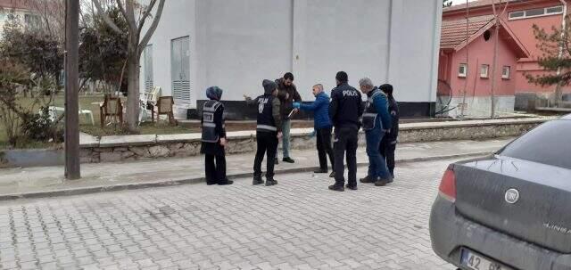 Kuzen dehşeti! Sosyal medyada tartıştı, parkta kurşun yağdırdı