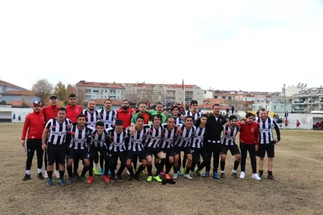 Marmaris Kaymakamlığı Muhtarlık Turnuvasında kupalar sahiplerini buldu Marmaris Kaymakamlığı Muhtarlık Turnuvasında kupalar sahiplerini buldu