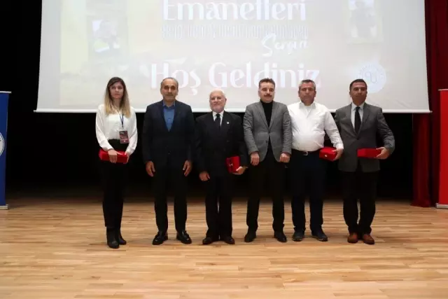 Şehid Bedirhan bebeğin isminin verildiği sergi açıldı Şehid Bedirhan bebeğin isminin verildiği sergi açıldı