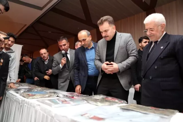 Şehid Bedirhan bebeğin isminin verildiği sergi açıldı Şehid Bedirhan bebeğin isminin verildiği sergi açıldı