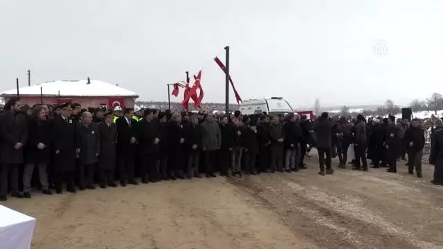 Şehit Piyade Er Fevzi Altınayak, toprağa verildi Şehit Piyade Er Fevzi Altınayak, toprağa verildi