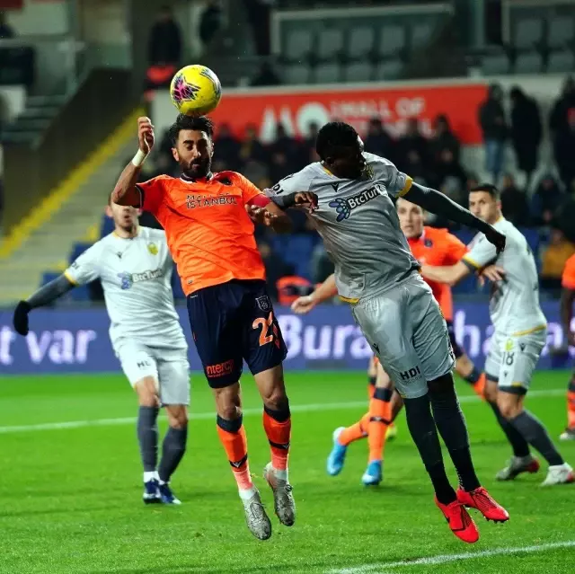 Süper Lig: Medipol Başakşehir: 4 - Yeni Malatyaspor: 1 (Maç sonucu) Süper Lig: Medipol Başakşehir: 4 - Yeni Malatyaspor: 1 (Maç sonucu)