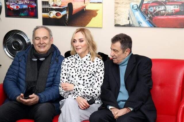 Adile Naşit ve Münir Özkul anısına 45 yıl sonra bir araya geldiler