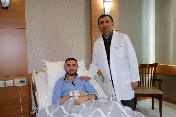 Burun ameliyatı olmaya gitti, kalbinin doğuştan delik olduğunu öğrendi