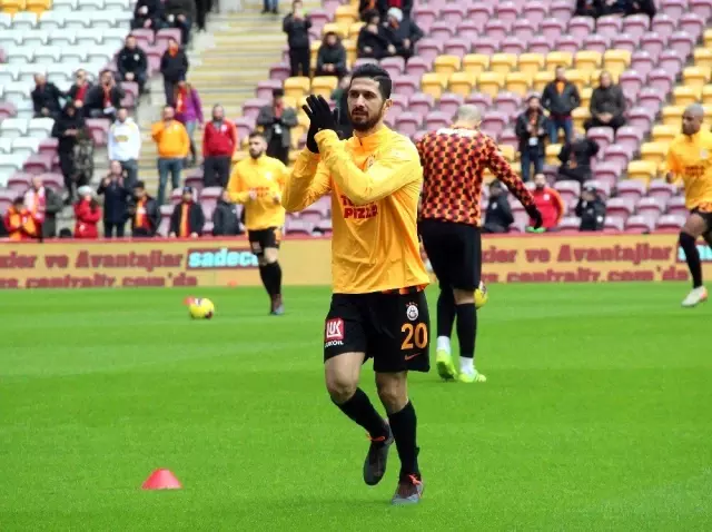 Galatasaray'da yeni transfer Saracchi ilk resmi maçında 11'de