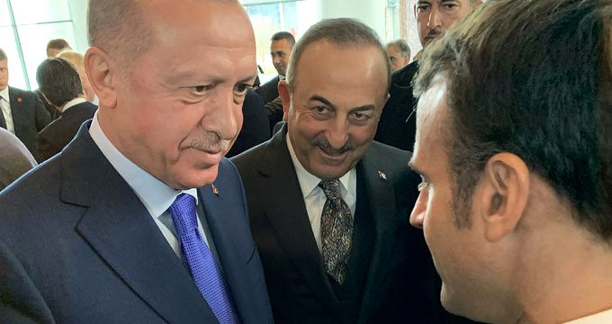 Gerginlik sonrası bir ilk! Erdoğan ve Macron arasındaki samimi anlar objektiflere yansıdı