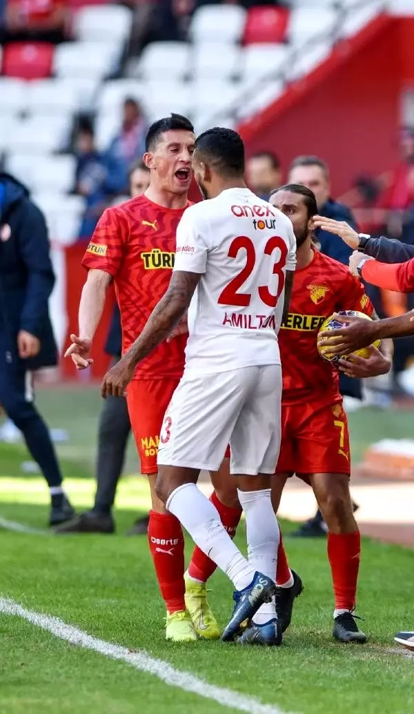Göztepe: 0-3 Göztepe: 0-3