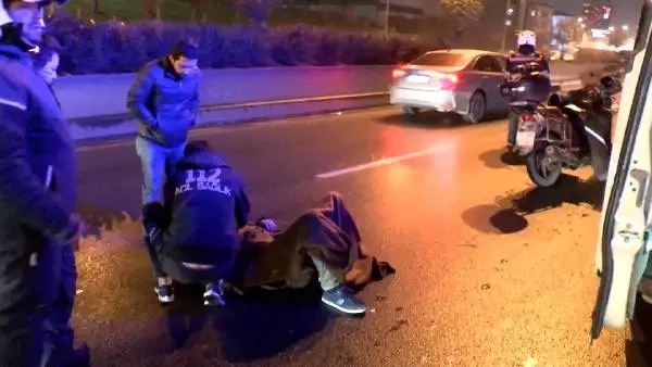 Otomobilin çarptığı motosikletli yaralandı