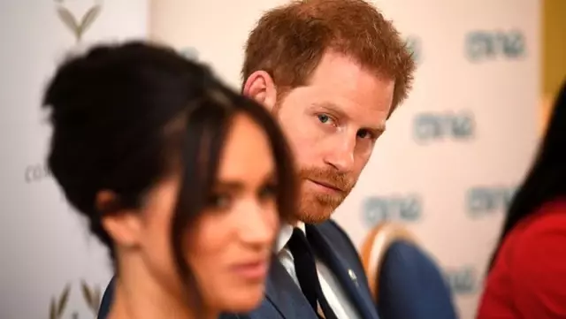 Prens Harry ve Meghan Markle Kraliyet unvanlarından vazgeçiyor Prens Harry ve Meghan Markle Kraliyet unvanlarından vazgeçiyor