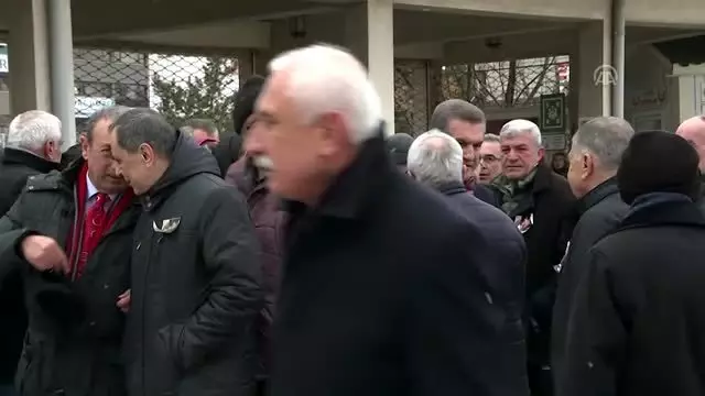 Rahşan Ecevit son yolcuğuna uğurlanıyor (1) Rahşan Ecevit son yolcuğuna uğurlanıyor (1)