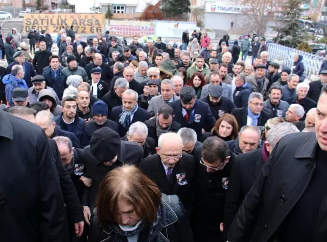 Rahşan Ecevit son yolculuğuna uğurlandı Rahşan Ecevit son yolculuğuna uğurlandı