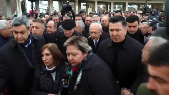 Rahşan Ecevit son yolculuğuna uğurlandı (5) Rahşan Ecevit son yolculuğuna uğurlandı (5)