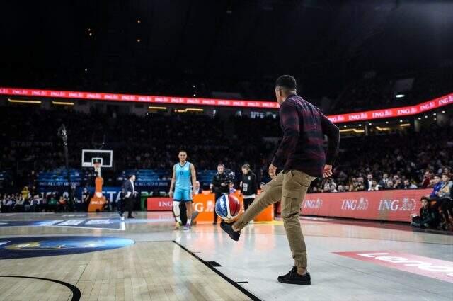 Robinho'nun ayakla verdiği pas, ING All-Star'a damga vurdu