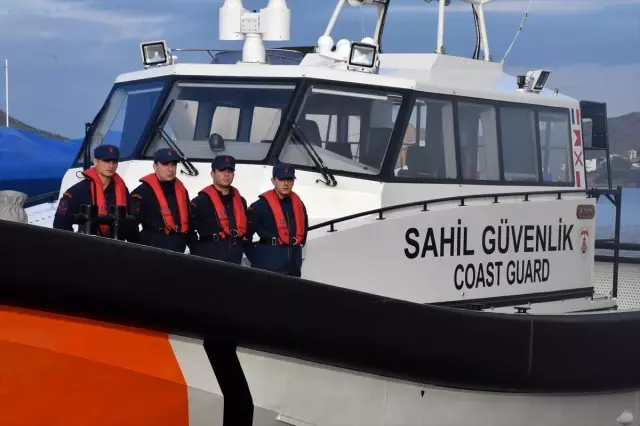 Sahil Güvenlik ekipleri Ege Denizi'nde 7/24 denetimde Sahil Güvenlik ekipleri Ege Denizi'nde 7/24 denetimde
