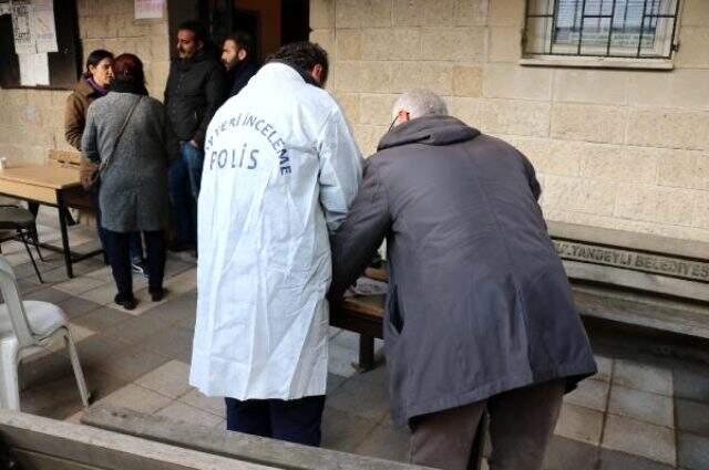 Cemevine çirkin provokasyon sonrası hırsızlık.