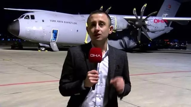 Ankara sağlık bakanlığı tarafından somali'ye gönderilen uçak, ankara'dan havalandı