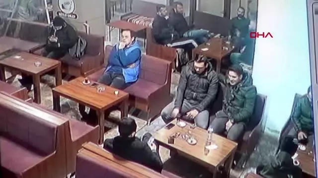 Çay ocağında silahlı çatışma 1'i ağır 2 yaralı Çay ocağında silahlı çatışma 1'i ağır 2 yaralı