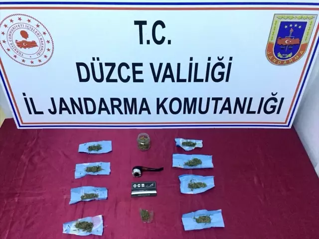 Düzce'deki uyuşturucu operasyonunda bir kişi gözaltına alındı