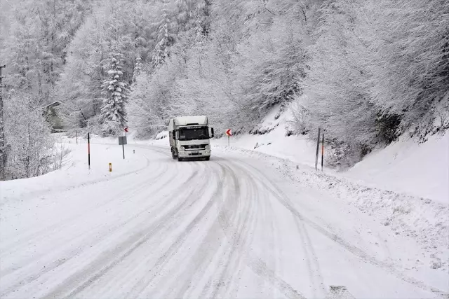İnebolu'da kar yağışı İnebolu'da kar yağışı