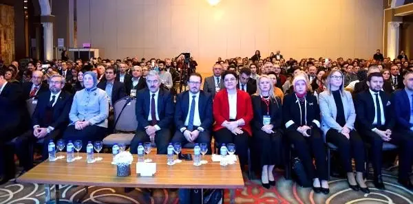 İzmir'de 'Uluslararası Sağlıkta Yapay Zeka Kongresi' İzmir'de 'Uluslararası Sağlıkta Yapay Zeka Kongresi'