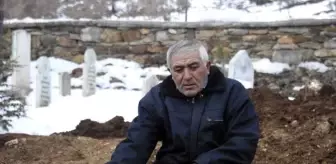 Ali Galip: Muhtar Altınayak: Askerlerimizin omuzlarına montlarını koyanlarla gurur duyduk Ali Galip: Muhtar Altınayak: Askerlerimizin omuzlarına montlarını koyanlarla gurur duyduk