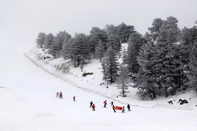 Murat Dağı Termal Turizm Merkezi'nde sezon açıldı Murat Dağı Termal Turizm Merkezi'nde sezon açıldı