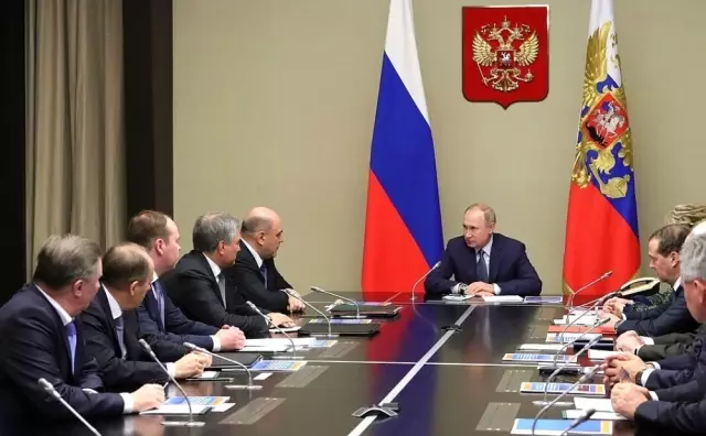 Putin'in yeni hedefi parlamentoyu güçlendirmek