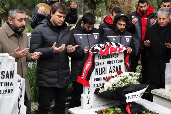 Samsunsporlu futbolcular, 31 yıl önceki kazada ölenleri unutmadı