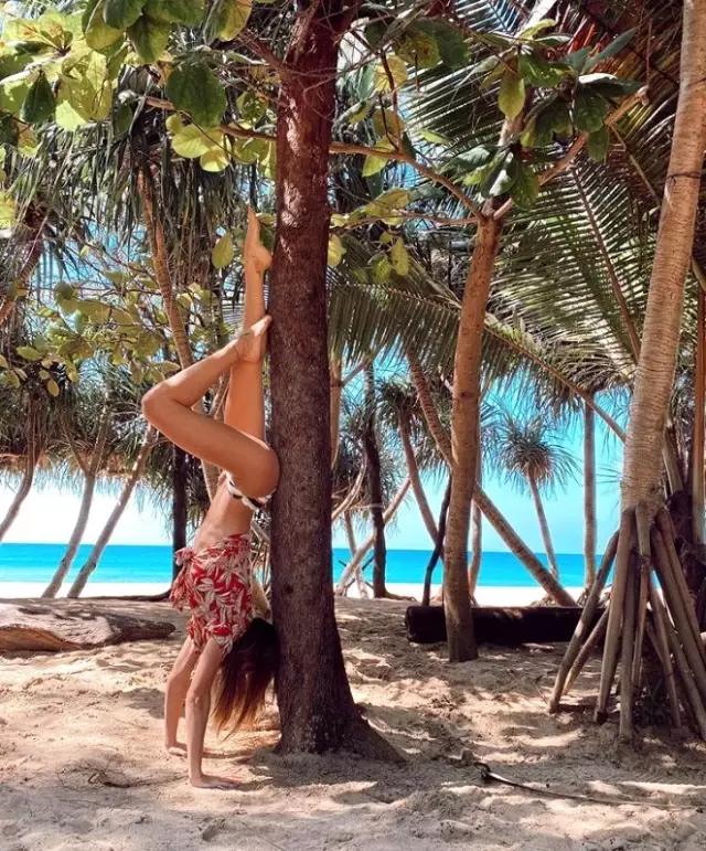 Şeyma Subaşı'dan Phuket Tatilinde Yeni Bond Kızı Pozları Şeyma Subaşı'dan Phuket Tatilinde Yeni Bond Kızı Pozları