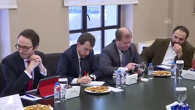 AP Türkiye Raportörü Amor akademisyenler ve öğrencilerle bir araya geldi AP Türkiye Raportörü Amor akademisyenler ve öğrencilerle bir araya geldi