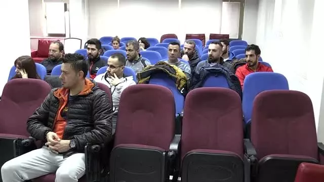 Artistik cimnastik antrenörleri Bolu'da kampa girdi Artistik cimnastik antrenörleri Bolu'da kampa girdi