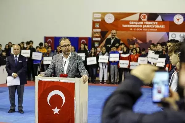 Bakan Kasapoğlu: 2020 Tokyo'dan umudumuz büyük Bakan Kasapoğlu: 2020 Tokyo'dan umudumuz büyük
