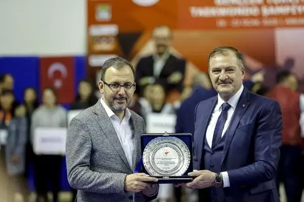 Bakan Kasapoğlu: 2020 Tokyo'dan umudumuz büyük Bakan Kasapoğlu: 2020 Tokyo'dan umudumuz büyük