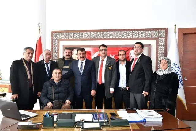 Başkan Gürkan'an gazi ve şehit yakınlarına tam destek Başkan Gürkan'an gazi ve şehit yakınlarına tam destek