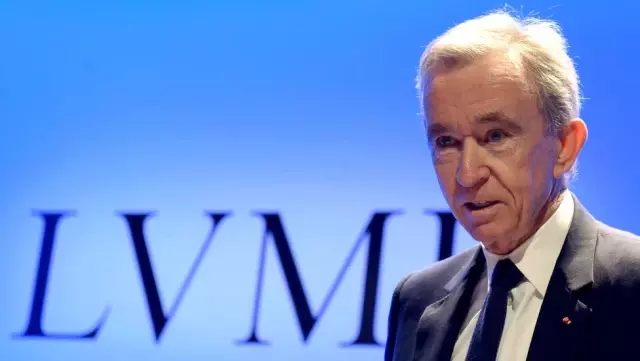 Bernard Arnault: 'Dünyanın en zengini' unvanını Jeff Bezos'tan alan Fransız işadamı