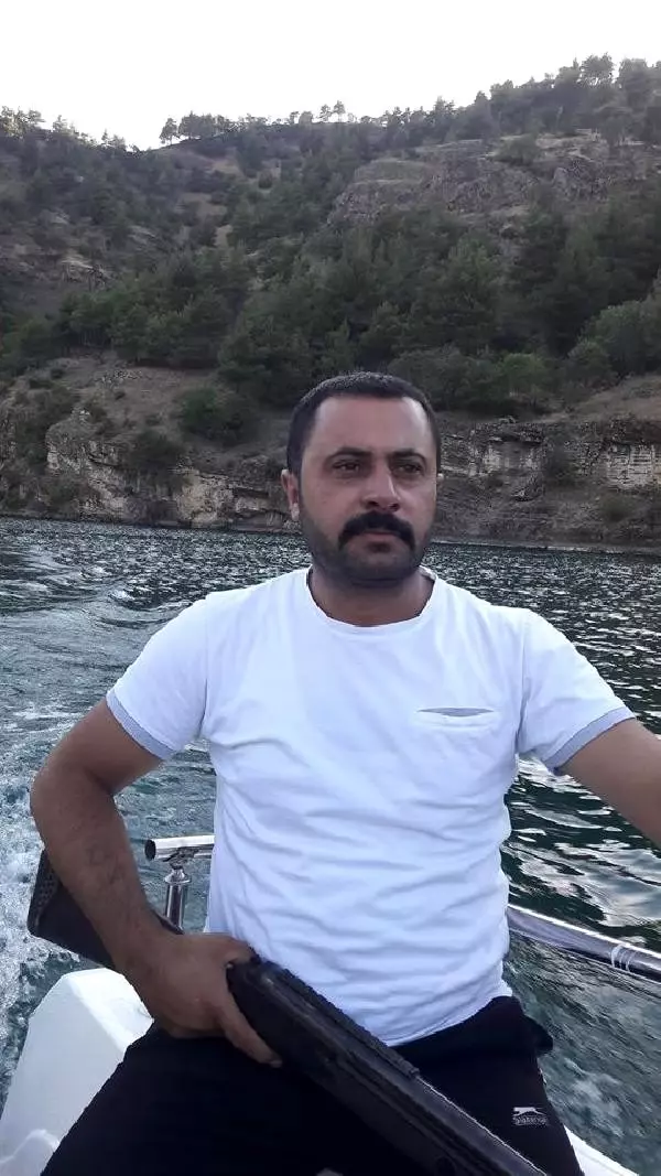 Birlikte alkol aldığı arkadaşını öldürdü Birlikte alkol aldığı arkadaşını öldürdü