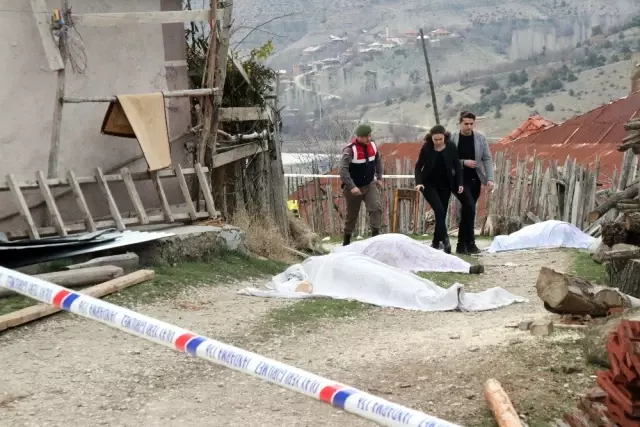 Bolu'da, 4 kişinin öldürüldüğü cinayet davasında duygu dolu anlar yaşandı Bolu'da, 4 kişinin öldürüldüğü cinayet davasında duygu dolu anlar yaşandı