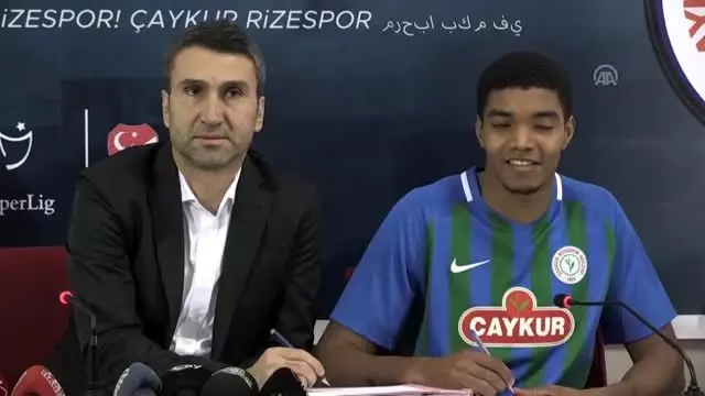 Çaykur Rizespor, Ivanildo Fernandes ve Andry Boriachuk ile sözleşme imzaladı Çaykur Rizespor, Ivanildo Fernandes ve Andry Boriachuk ile sözleşme imzaladı