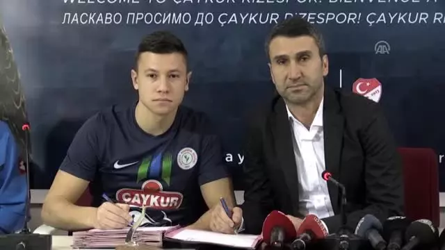 Çaykur Rizespor, Ivanildo Fernandes ve Andry Boriachuk ile sözleşme imzaladı Çaykur Rizespor, Ivanildo Fernandes ve Andry Boriachuk ile sözleşme imzaladı
