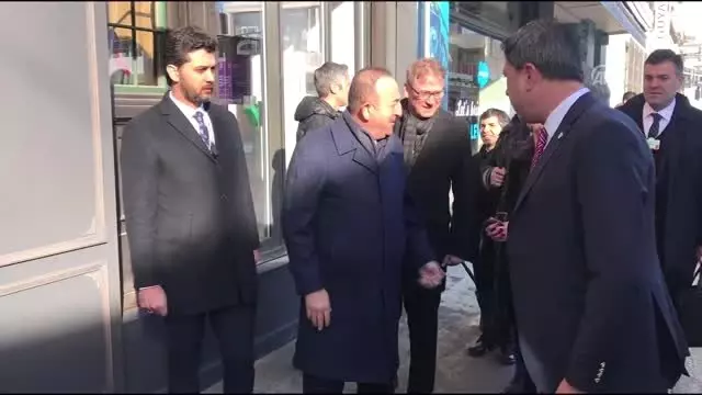 Dışişleri Bakanı Çavuşoğlu, Davos'ta 'Türk Evi'ni ziyaret etti Dışişleri Bakanı Çavuşoğlu, Davos'ta 'Türk Evi'ni ziyaret etti
