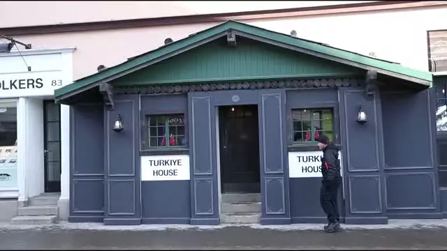 Dışişleri Bakanı Çavuşoğlu, Davos'ta 'Türk Evi'ni ziyaret etti Dışişleri Bakanı Çavuşoğlu, Davos'ta 'Türk Evi'ni ziyaret etti