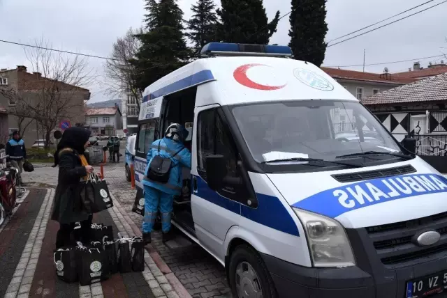 Dursunbey'de üşüyen kimse kalmayacak Dursunbey'de üşüyen kimse kalmayacak