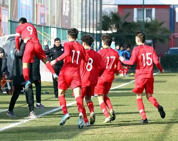 Ege Kupası'nda şampiyon Türkiye Ege Kupası'nda şampiyon Türkiye