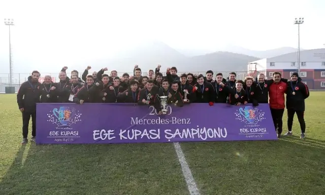 Ege Kupası'nda şampiyon Türkiye oldu Ege Kupası'nda şampiyon Türkiye oldu