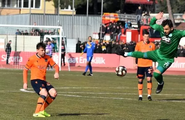 GMG Kırklarelispor, Medipol Başakşehir'i kupanın dışına itti GMG Kırklarelispor, Medipol Başakşehir'i kupanın dışına itti