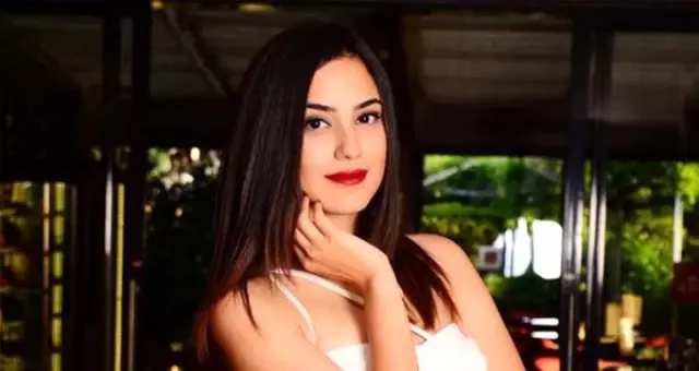 Hamileyken nişanlısı tarafından darp edilen Ceren Kaplakarslan, anne oldu Hamileyken nişanlısı tarafından darp edilen Ceren Kaplakarslan, anne oldu